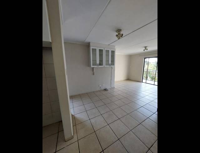 1 BEDROOM APARTMENT FOR SALE IN PETERVALE